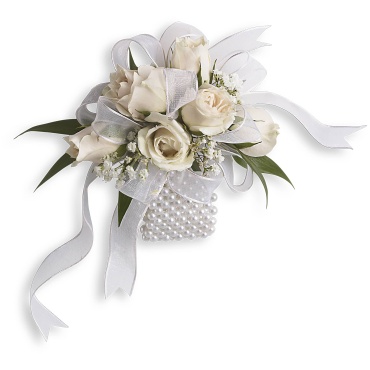 White Whisper Wristlet
